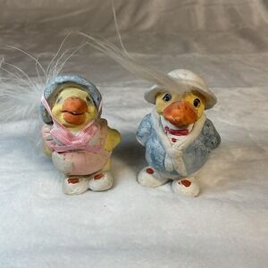 Dreamsicles Collectable 2 EASTER Ducks‎ Wearing Hats Signed Kristin. 2.5"